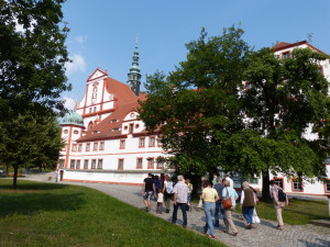 Auf dem Weg in die spätgotische Hallenkirche